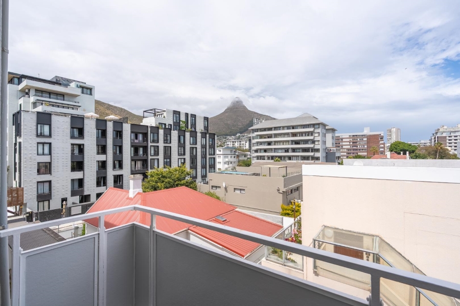 To Let 2 Bedroom Property for Rent in Sea Point Western Cape